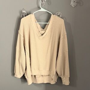 American Eagle Outfitters V-Neck Sweater in Cream